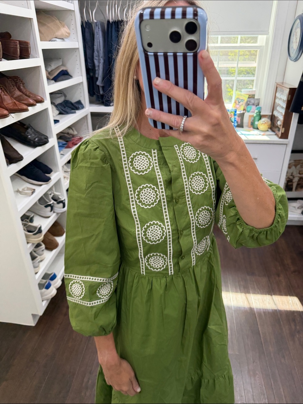 Avara Green Embroidered Midi Dress XS NWT - Picture 2 of 6